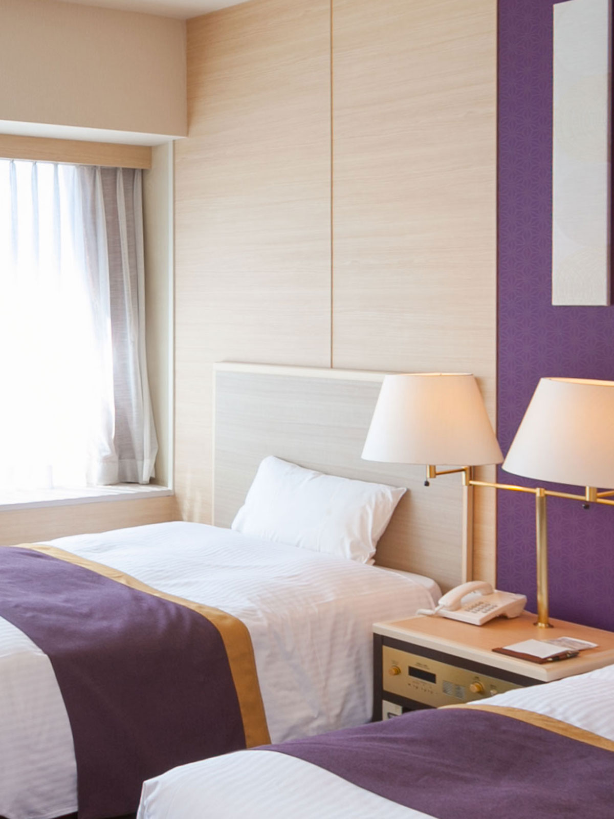 調布クレストンホテル外観