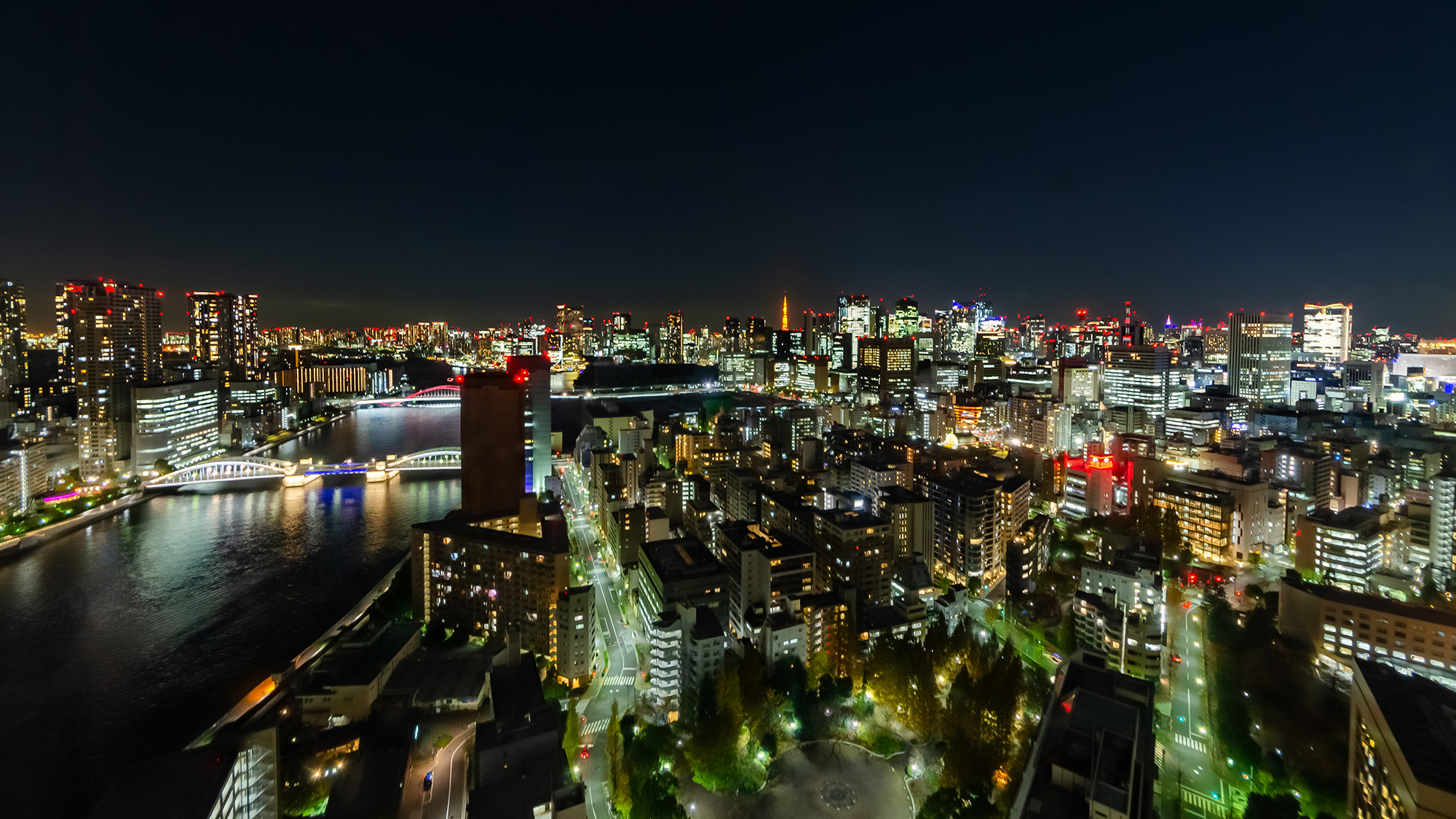 きらめく夜景