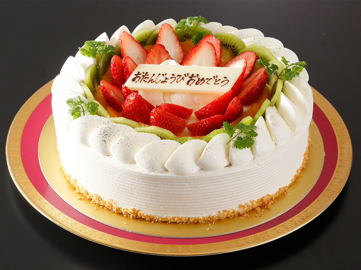 生クリームデコレーションケーキ