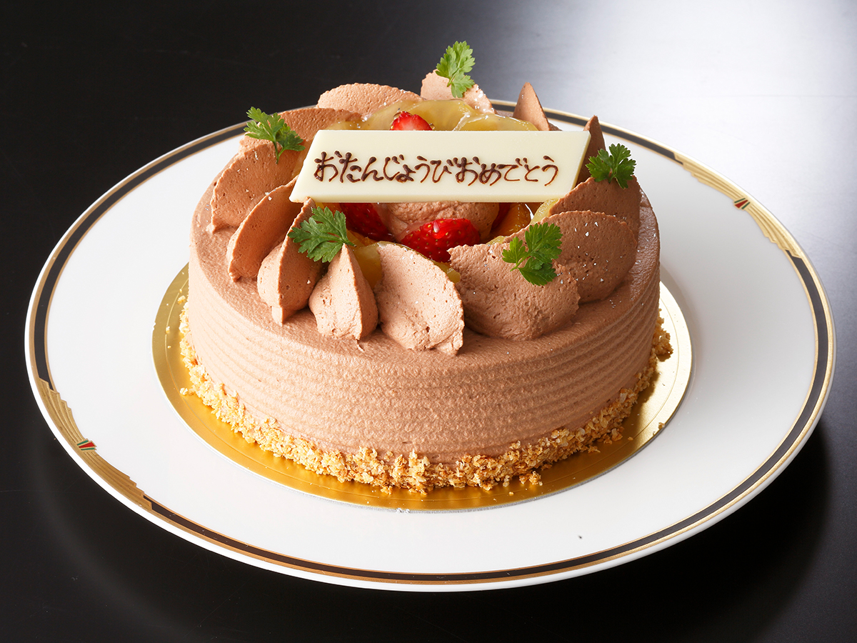 チョコクリームデコレーションケーキ