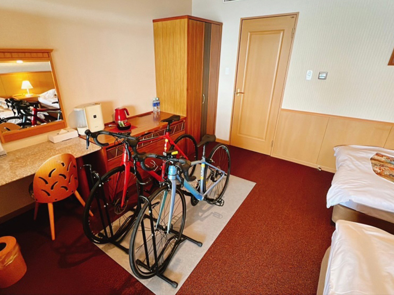 バイクスタンド・マット貸出無料イメージ