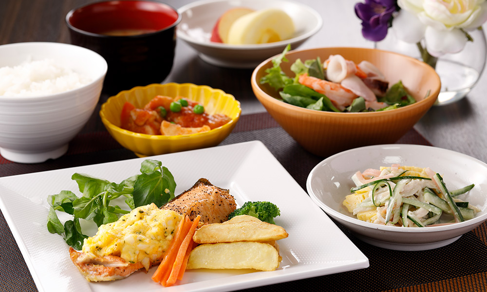 夕食盛り付け一例