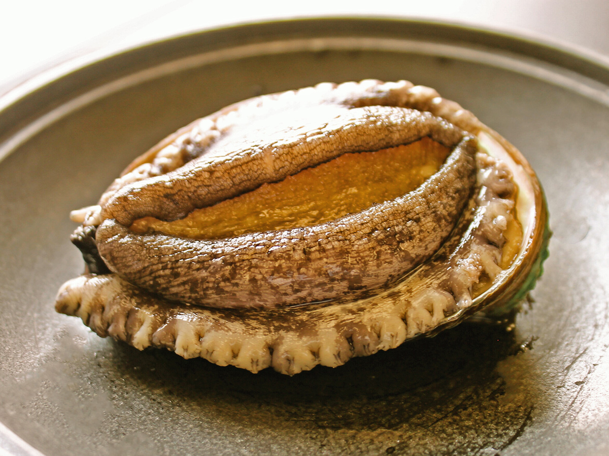 秋月会席鮑の踊り焼き