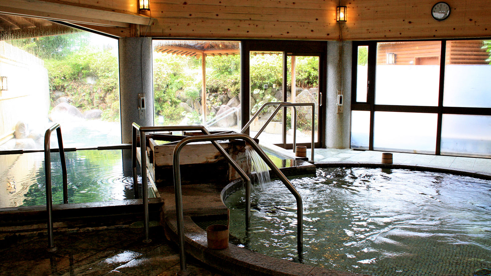 女湯 大浴場